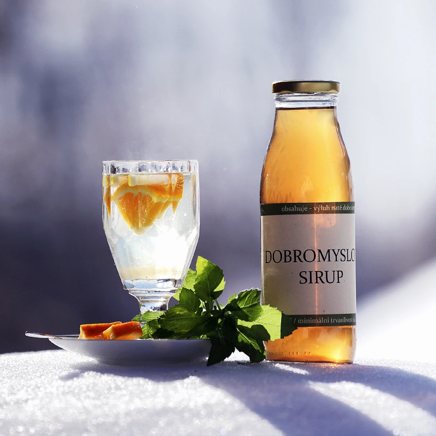 Dobromyslový sirup s citrónem